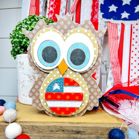 interchangeable owl with 4th of july flag insert